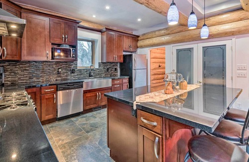 Fruitland Cabin | Rural Fruitland Cabin w/ Decks + ATV Trails!