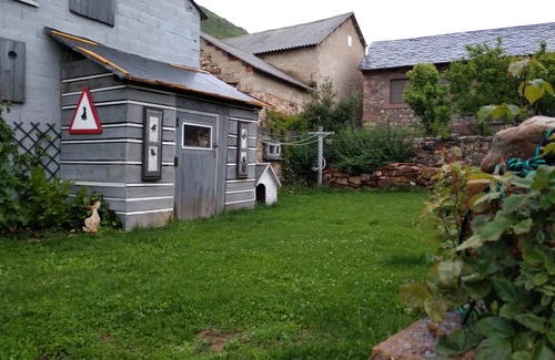 San Emiliano House | Rural House Triana de Babia In Genestosa de Babia.