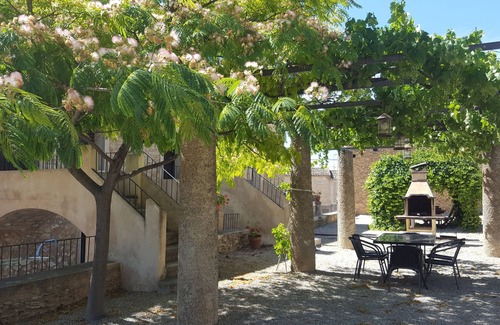 Banyeres de Mariola Apartment | Rural house 3 with pool and garden with barbecues
