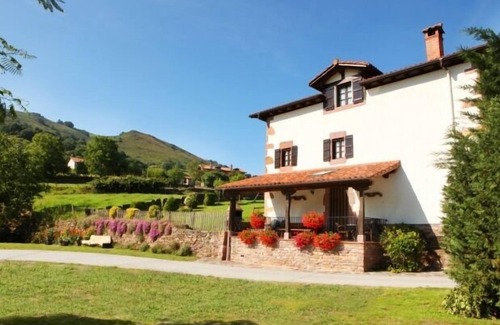 Azpilkueta Cottage | Rural house completely renovated in the Baztan valley