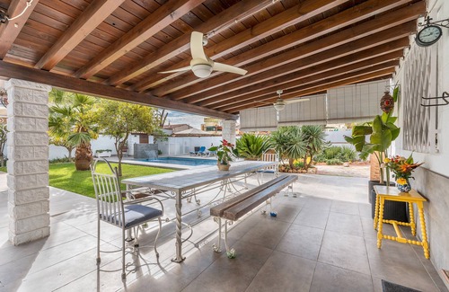 Durcal House | Rural House 'Cortijo El Almimbral' with Mountain Views, Private Pool and Wi-Fi