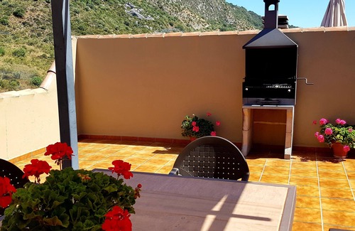 Benaojan Ski Chalet | Rural house (full rental) Casitas Cueva del Gato for 6 people