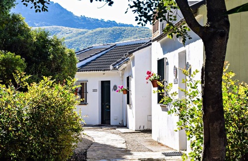 Montecorto Cottage | Rural houses Los Algarrobales- Casa Paraíso