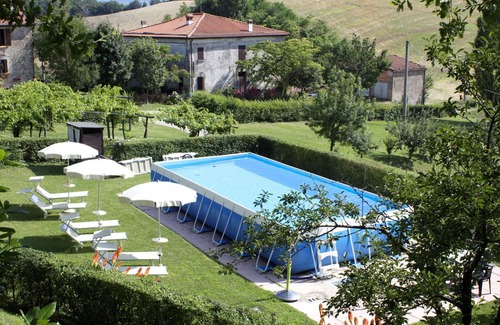 Casalfiumanese Apartment | Rural Retreat in Sassoleone