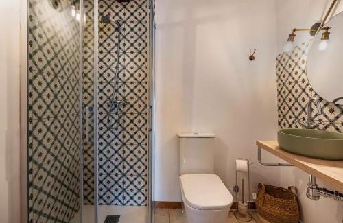 Gojar House | Ruralya Alojamientos Granada Constitución Square