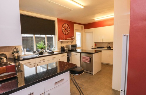 Paignton Cottage | Russell House