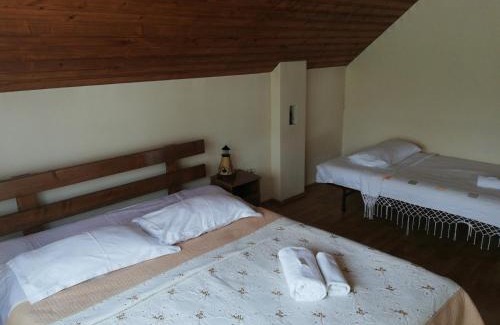 Corbeni House | Rustic Argesean