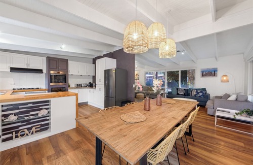 Rye House | Rustic Bubbles - house with games room, solar heated pool and pet friendly