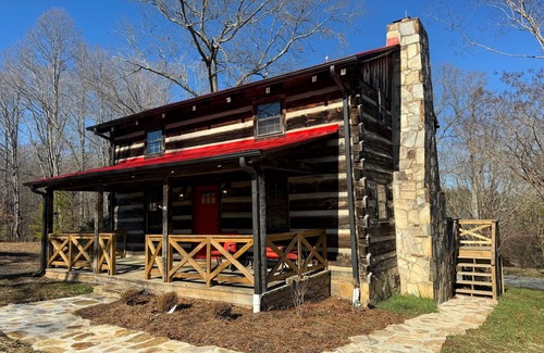 Stokes Cabin | Rustic cabin newly remodeled just 15 minutes from downtown Winston Salem.
