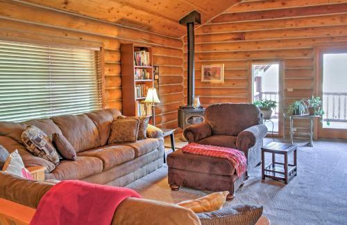 Baderville House | Rustic Cabin with Decks, Alpine Views and Pool Table!
