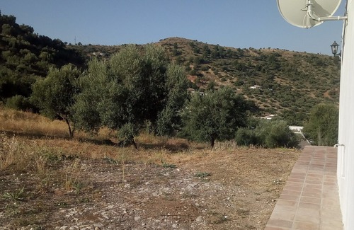 Alcaucin Cottage | Rustic charming casita mountain views , near Alcaucin village