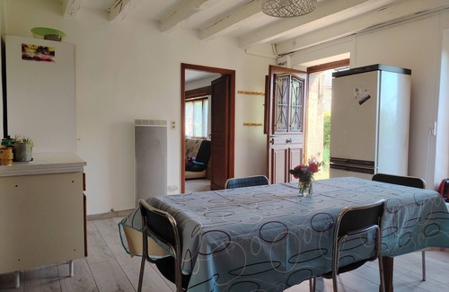 Saint-Clement House | Rustic gite "La Plume et l'oiseau" (The feather and the bird)