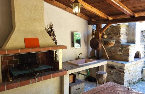 Eleutheroupoli House | Rustic House