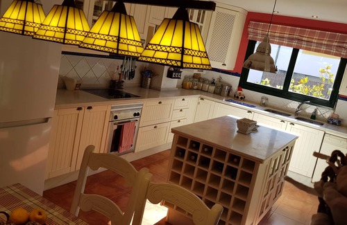 Las Jaras House | Rustic house in Cordoba capital on the shores of Lake Encantada Free Wi-Fi