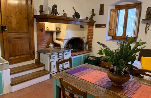 Bivio Pozzo House | Rustic House in Reggello with Garden and Patio