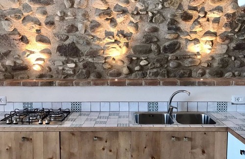 Ponti sul Mincio House | Rustic house with beautiful lake view and Moreniche hills