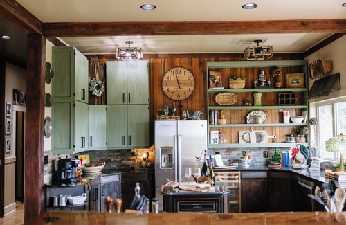 Beechgrove Cabin | Rustic Luxury Cabin w/breathtaking views, stunning sunsets, & minutes from I24