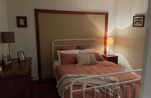 Lake Macdonald Other | Rustic, Noosa Hinterland Farm Stay