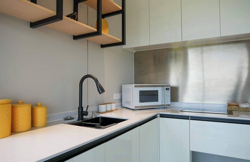 Satin House | Rustic Ranch and the Vessels of tomorrow