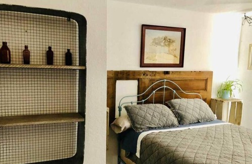 Columbia Other | Rustic Ranch with Petting Zoo. Near Mnt Lassen