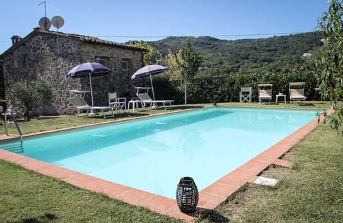 Borgo a Mozzano House | Rustic renovated, with every modern comfort, private pool and garden