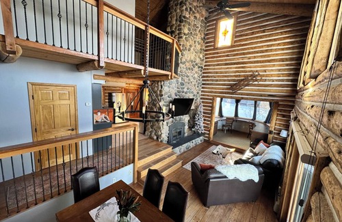 Steamboat Springs Cabin | Rustic Ski Cabin Getaway