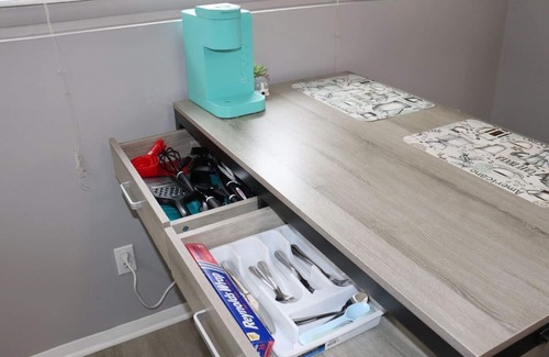 Oswego Apartment | Rustic Studio Apt. 2 min drive to Downtown Oswego