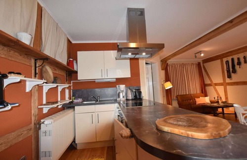 Neu Bartelshagen Apartment | Rustic-style Apartment in Buschenhagen with Garden