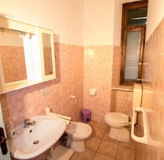 Massa Marittima Apartment | Rustic Tuscan Apartment