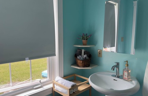 Charlotte's Shore Apartment | Rustic View Suite on PEI