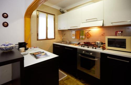 Polcenigo Apartment | Rustico in borgo Polcenigo