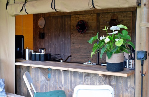 Seend Apartment | Rusty Lane, Safari Lodge