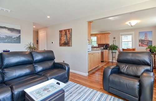Beverly House | Ryal Side Hideaway: Beverly Charm