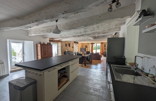 Pluvigner Cottage | Séjour Tranquille au Coeur du Morbihan - Renovated Traditional Stone House