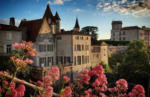 Bourdeilles House | Sénéchal, Château des Sénéchaux, regal, stunning, sumptuous, voluminous, restful