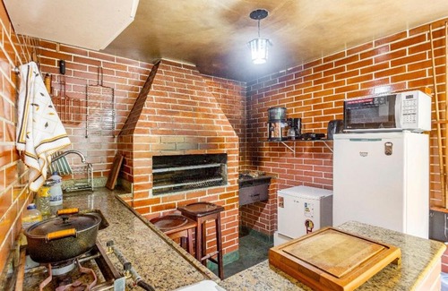 Petropolis House | Sítio Borges