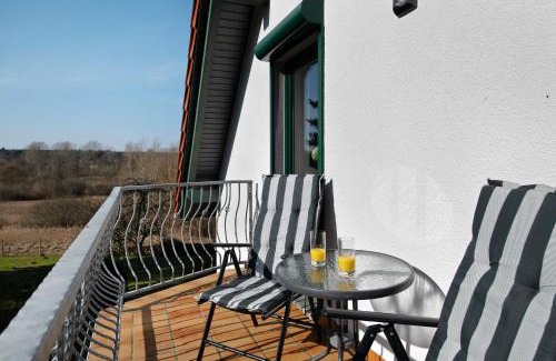 Demmin Apartment | Süd-Balkon an der schönen Peene