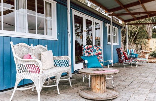 Binalong Bay Apartment | s u n s e t s h a c k | Binalong