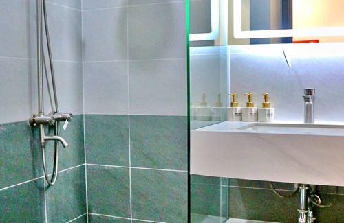 Ganh Dau Hotel | S79 Good and Good Grand World
