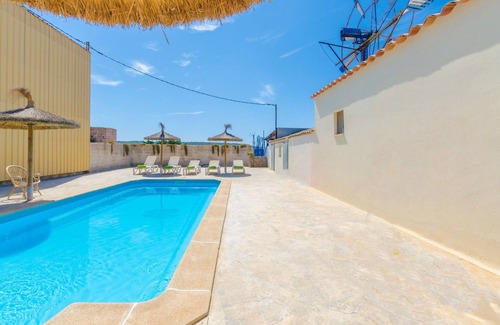 Es Palmer House | SA CASETA DE SES VAQUES.SON COVAS - House in agroturismo with shared pool and private porc