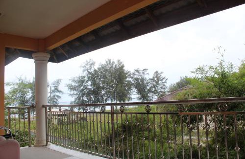 Kampung Sura Masjid Cabin | Saba Lodge Dungun