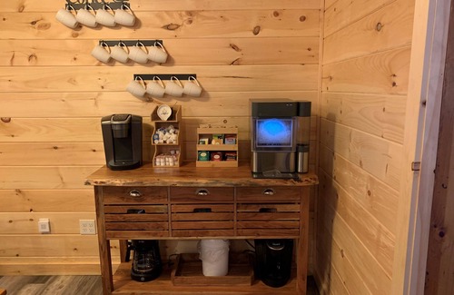 North Conway House | Saco River, Large Bar, Arcade/Game Room, Hot Tub