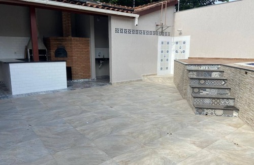 Praia da Enseada House | SACRED WITH AIR CONDITIONING IN ROOMS AND JACUZZI