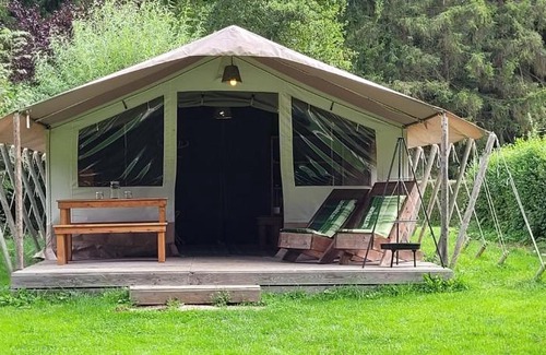 Schweppenhausen Apartment | Safarizelt Camping Aumühle