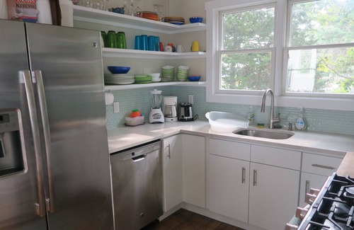 Mattituck Cottage | Safe Family Fun, steps from Veteran's Beach.