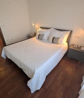 Pordenone Apartment | Saffron Suite, just a few minutes from the center and station