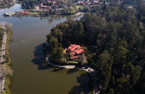 Kodaikanal Villa | SaffronStays Dunnottar South By Kodai Lake- A 3-BDR villa