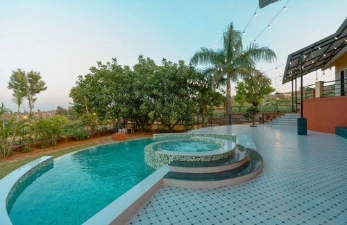 Kaswand Villa | Sage & Stone by Ebony Stays – Hilltop Villa with Valley Views in Panchgani