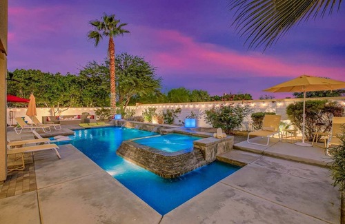 Indio House | Sahara: Mountain Views, Pickleball, Golf Ev Chgr!