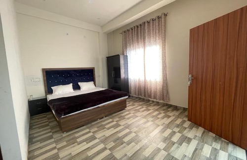 Mahmoorganj House | SAI GUEST HOUSE BANARAS RAILWAY STATION 2km from KASHI VISHWANATH
